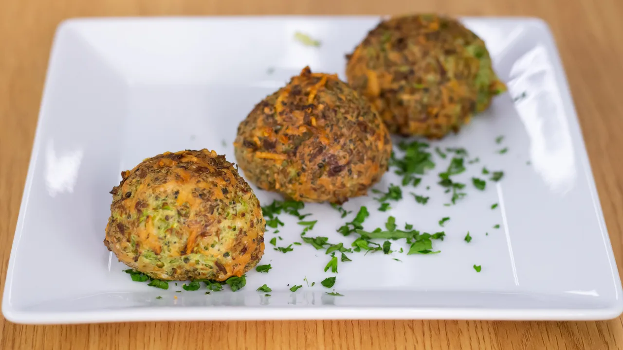 croquetas de brocoli con queso parmesano